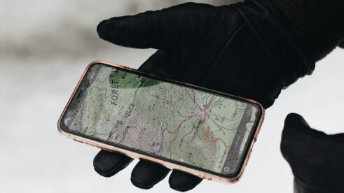 Best Hiking GPS Devices UK (2025): Top Picks for Scottish Munros & Mountains